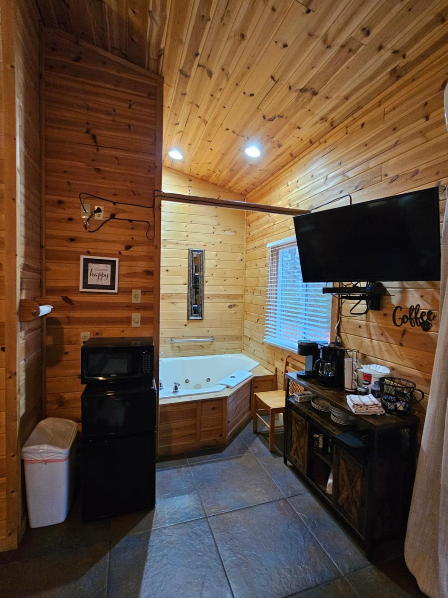 5 Min To Beaver Lake-King Bed-Fire Pit-Jetted Tub #5 Eureka Springs Zewnętrze zdjęcie